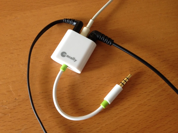 Macally Audio 3 with Headphones Reviewed : Macally Audio3 3 Way Headphone Splitter
